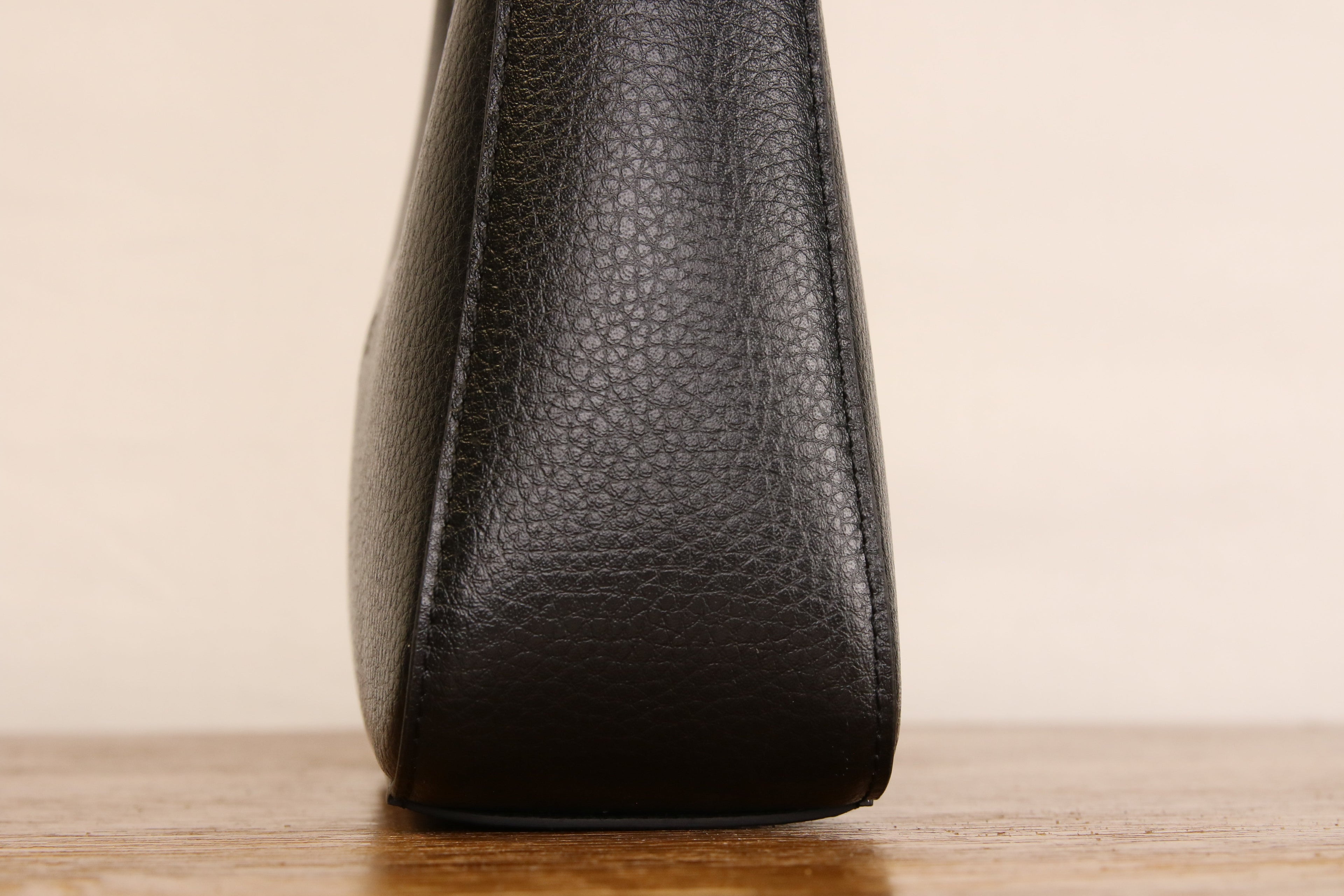 Origyn 01 MIRUM® Shoulder Bag