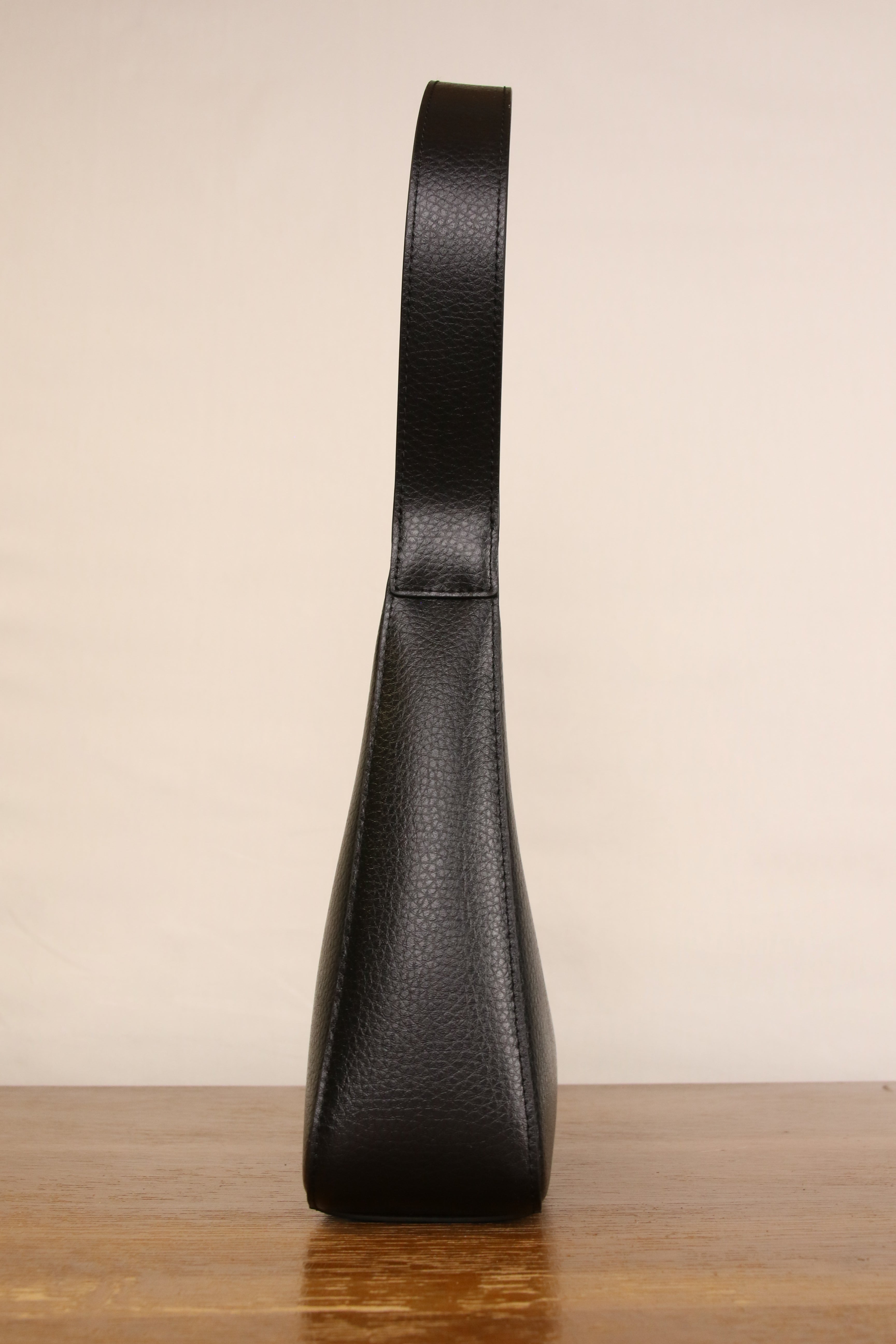 Origyn 01 MIRUM® Shoulder Bag