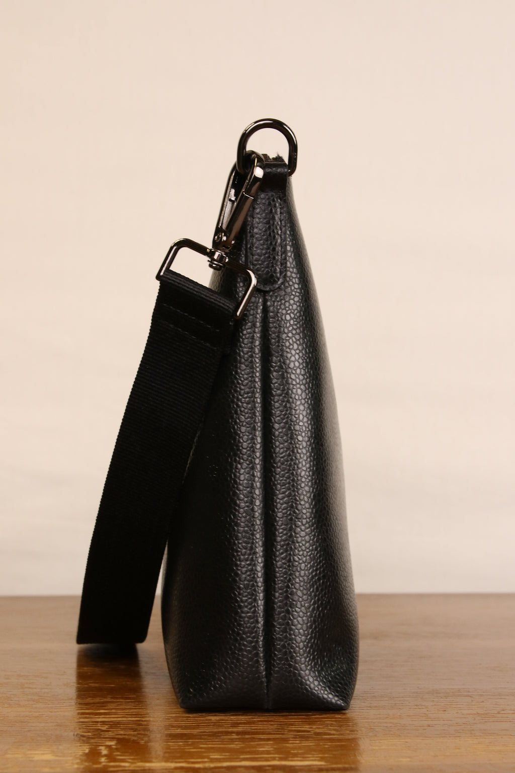Origyn 04 MIRUM® Top-Zip Handbag